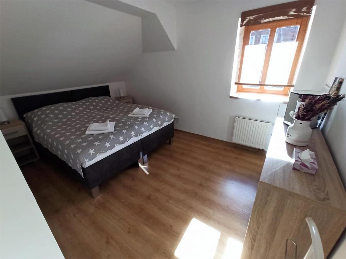 Apartmany U Lva Prachatice Exterior foto